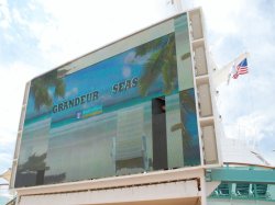 Grandeur of the Seas Outdoor Movie Screen picture