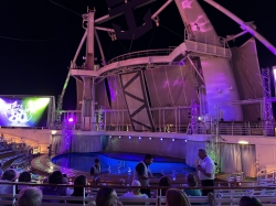 Oasis of the Seas Aquatheater picture