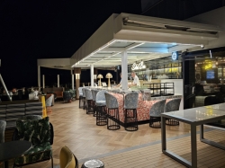 Norwegian Viva Indulge Outdoor Lounge picture