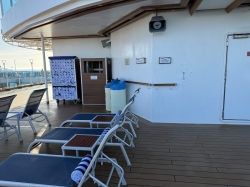 Regal Princess Sun Deck picture