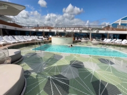 Oceania Vista Pool picture