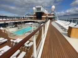 Oceania Vista Sun Deck picture