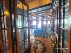 Sapphire Princess Wheelhouse Bar picture