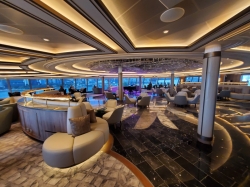 Seven Seas Grandeur Observation Lounge picture