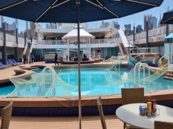 Norwegian Pearl Tahitian Pool picture