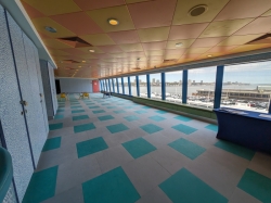 Norwegian Pearl Splash Academy picture