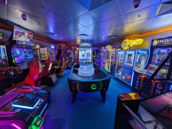 Norwegian Pearl Video Arcade picture