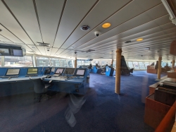 Norwegian Pearl Bridge Viewing Room picture