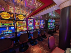 Norwegian Pearl Pearl Club Casino picture