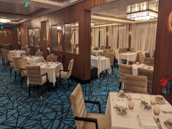 Norwegian Joy Savor Restaurant picture