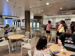 Harmony of the Seas Vitality Cafe picture