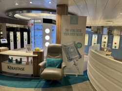 Harmony of the Seas Vitality at Sea Spa and Fitness Center picture