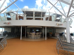 Harmony of the Seas Solarium Bar picture