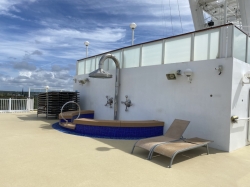 Norwegian Jade Sun Deck picture