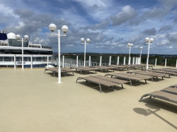 Norwegian Jade Sun Deck picture