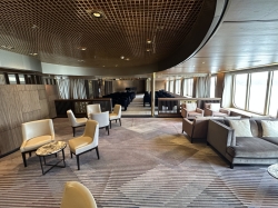 Volendam Explorers Lounge picture