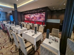 Symphony of the Seas Main Dining Room picture