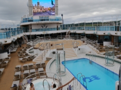 Regal Princess Fountain Pool picture