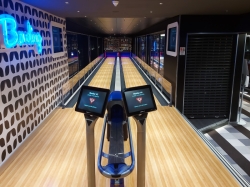 Virtual Games & Bowling picture