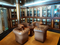 MSC Poesia Library & Card Room picture