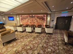 Oasis of the Seas Crown Lounge picture