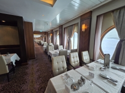 Oasis of the Seas Main Dining Room picture