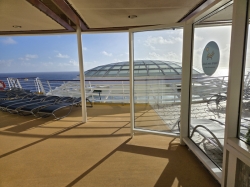 Oasis of the Seas Deck 16 picture