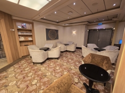 Oasis of the Seas Crown Lounge picture