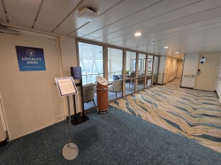 Oasis of the Seas Diamond Club picture