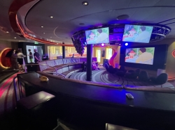 Disney Dream Vibe Teen Club picture