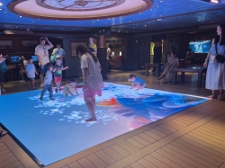 Disney Dream Oceaneer Lab picture