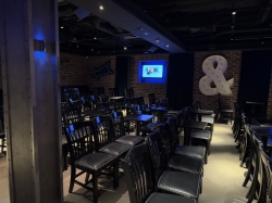 Norwegian Escape Headliners Comedy Club picture