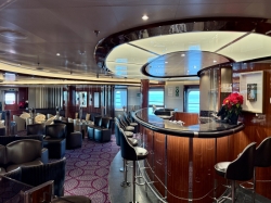 Seabourn Ovation The Club picture