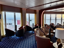 Seabourn Ovation Observation Lounge picture