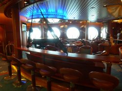 Independence of the Seas Schooner Bar picture