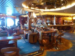 Independence of the Seas Schooner Bar picture