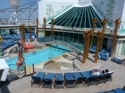 Independence of the Seas Solarium picture