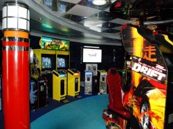 Explorer of the Seas Video Arcade picture