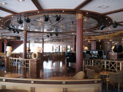 Norwegian Sky Spinnaker Lounge picture