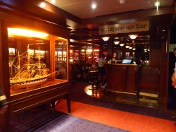 Norwegian Sun Windjammer Bar picture