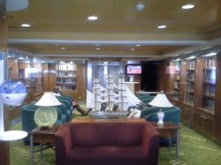 Norwegian Star Library picture