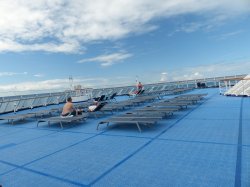 Norwegian Sun Sun Deck picture