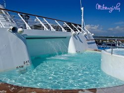 Norwegian Sky Childrens Pool picture