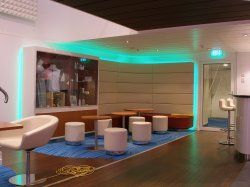 Norwegian Epic Studio Lounge picture