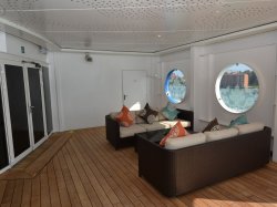 Horizon Lounge Deck picture