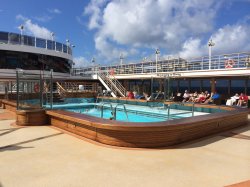 Queen Victoria Pavlion Pool picture