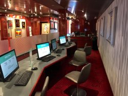 Norwegian Pearl Internet Cafe picture