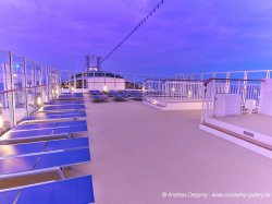 Norwegian Escape Freestyle Sun Deck picture