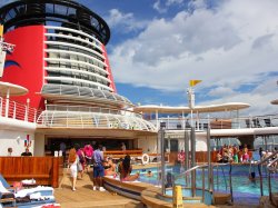 Disney Magic Quiet Cove Pool picture