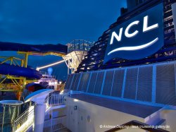 Norwegian Escape Aqua Racer picture